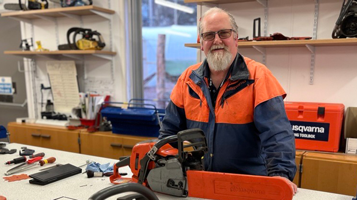 Longest-serving UHI Inverness lecturer retires after four decades