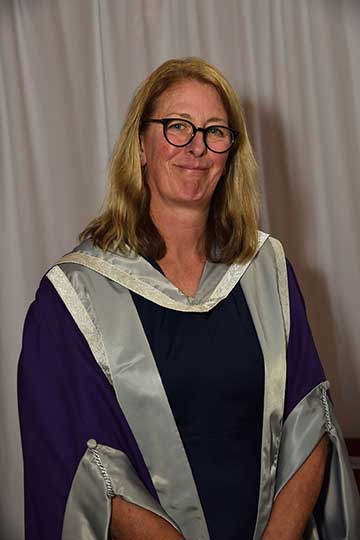 Dee Bradbury, Honorary Doctorate 2018