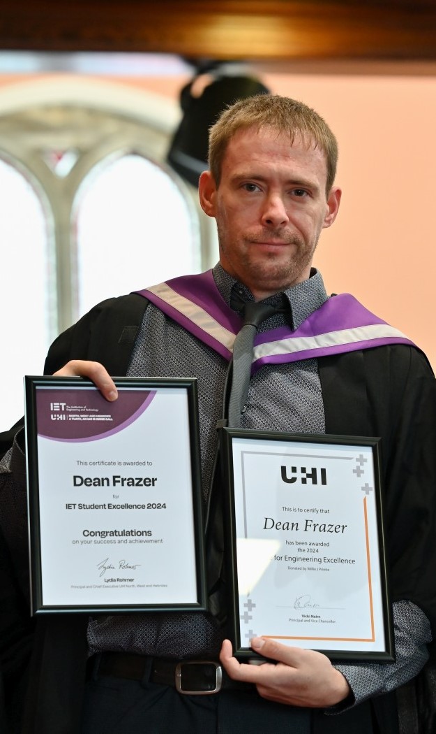 Dean Frazer