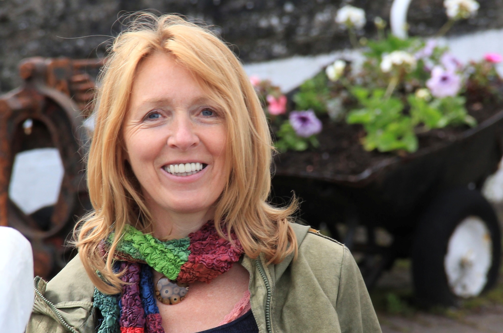 Jennifer England air a h-ainmeachadh mar Oileanach na Bliadhna aig Ionad nan Saidheansan Slàinte Dùthchail aig UHI Jennifer England air a h-ainmeachadh mar Oileanach na Bliadhna aig Ionad nan Saidheansan Slàinte Dùthchail aig UHI